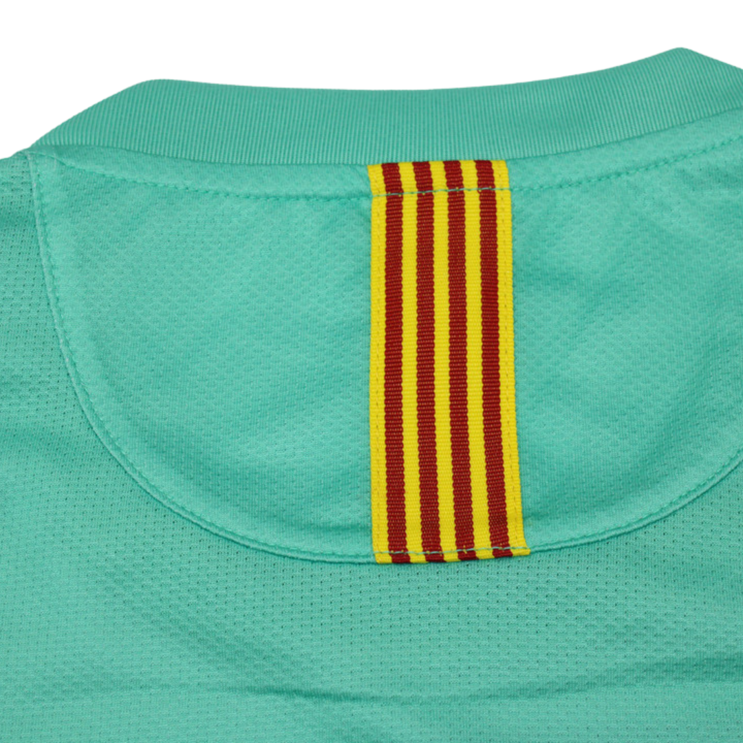 Camisa Barcelona Manga Longa 10/11 - Versão Retrô "Iniesta" Nº 8
