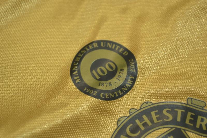 Camisa Manchester United Reservible Mode 00/01 - Versão Retrô