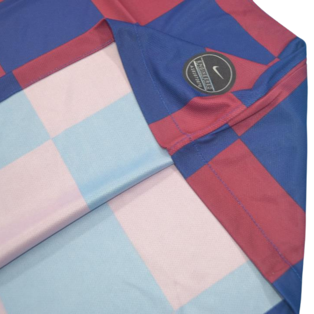 Camisa Barcelona Home 19/20 - Versão Retrô