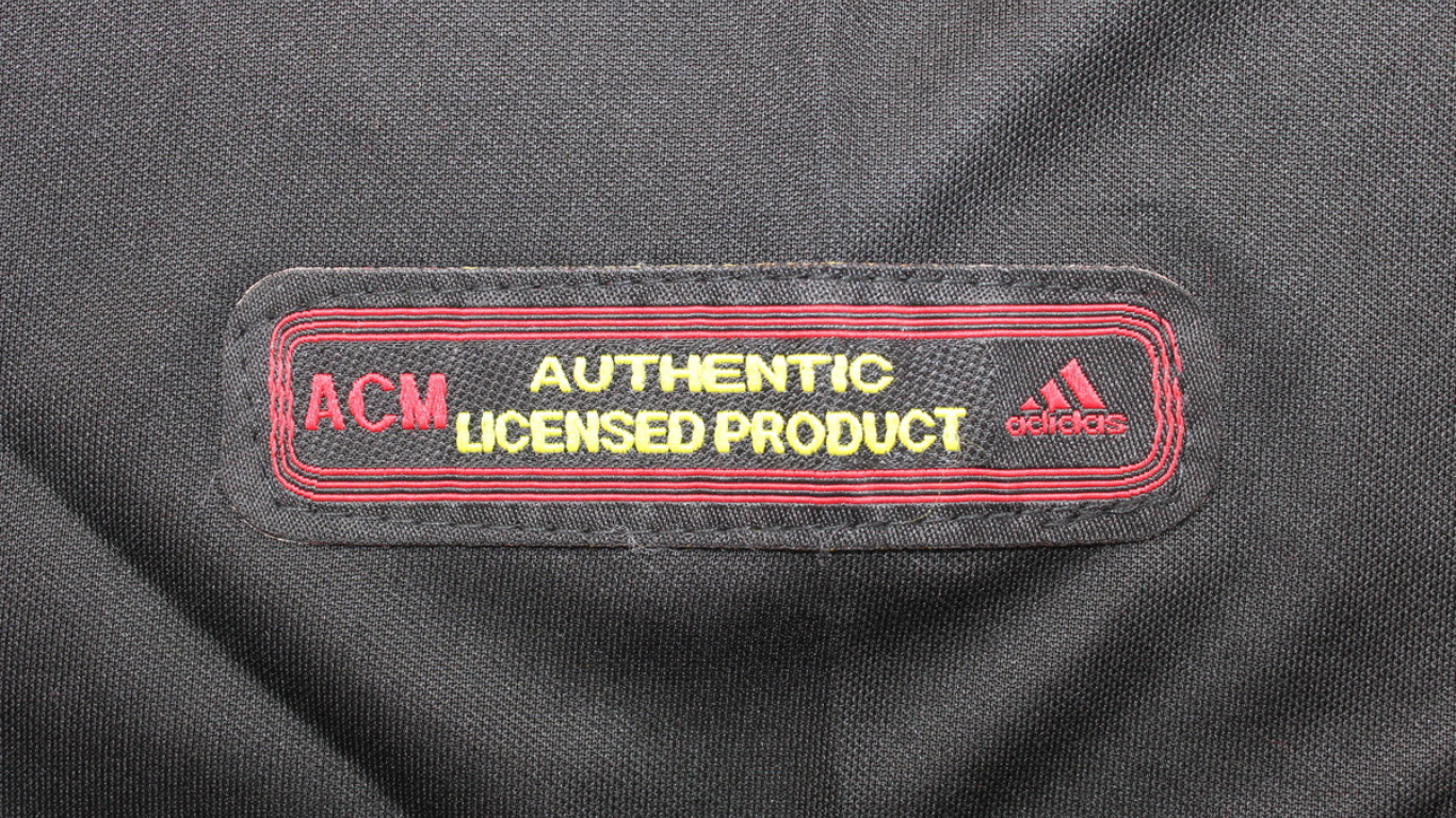 Camisa Retrô Milan Third 00/01