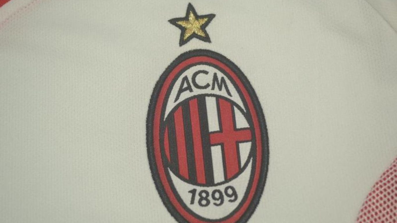 Camisa Retrô Milan UCL Final 02/03 "Maldini" N°.3