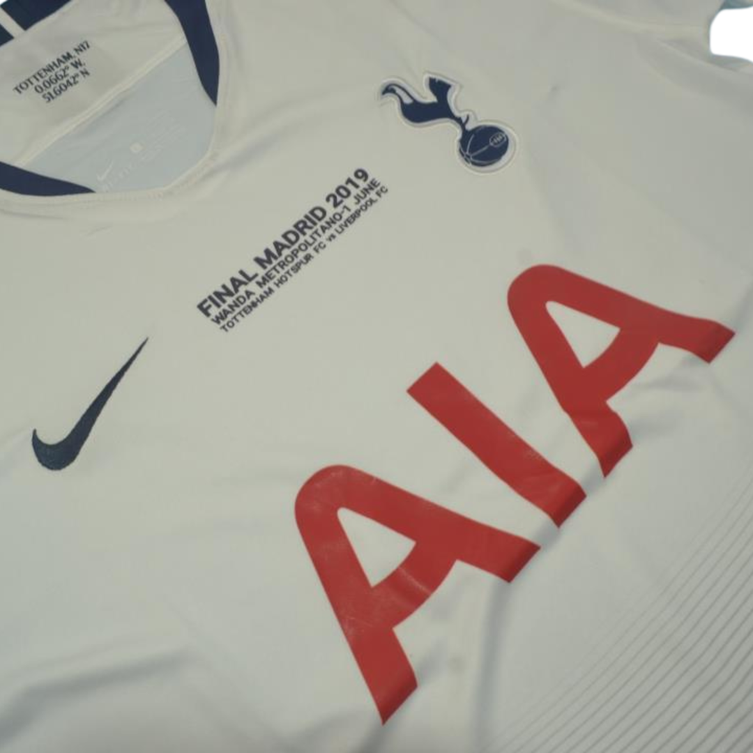 Camisa Tottenham UCL Final 18/19 - Versão Retrô "Kane" Nº 10