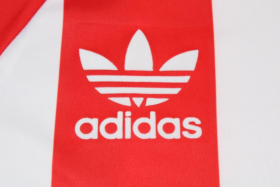 Camisa Real Sporting de Gijón Home 86/87 - Versão Retrô Nº 9