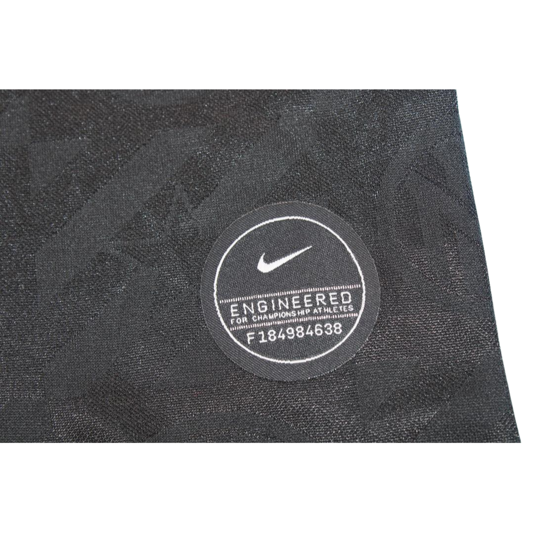 Camisa Retrô Inter de Milão Third UCL Versão 19/20 "Barella" N°.23