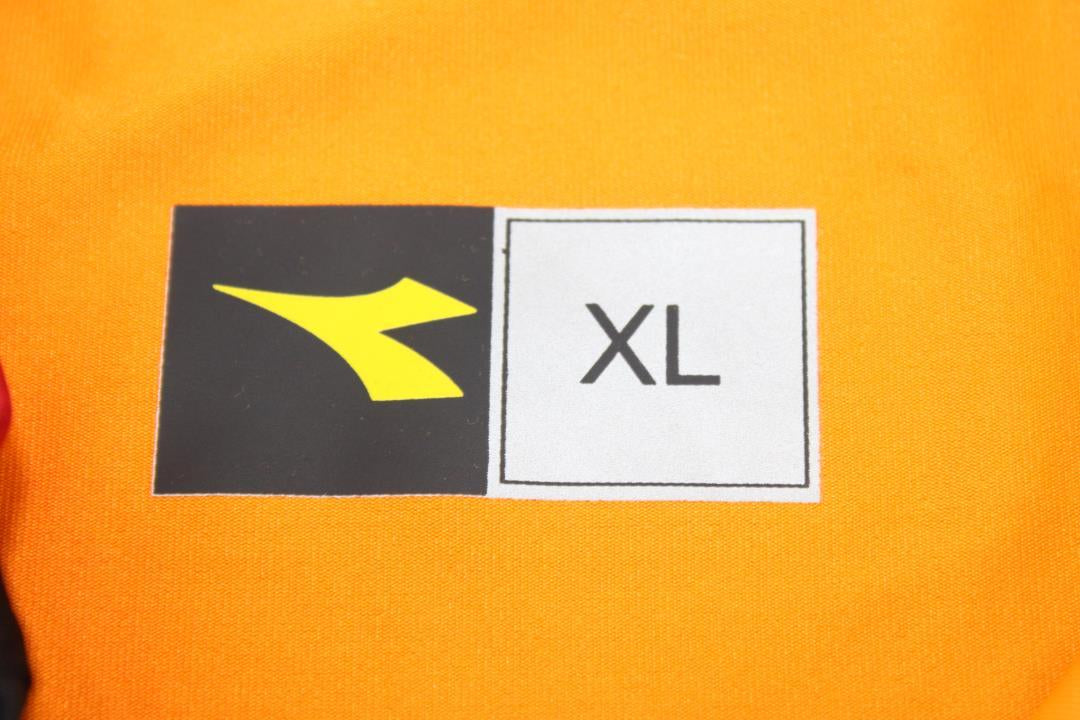 Camisa Retrô Roma Away 05/06