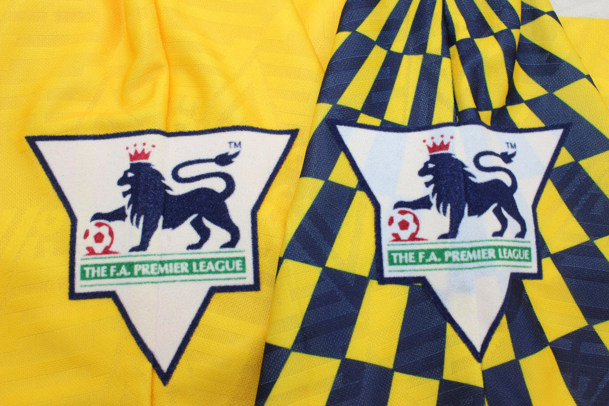 Camisa Tottenham Away 92/95 - Versão Retrô "Sheringham" Nº 10