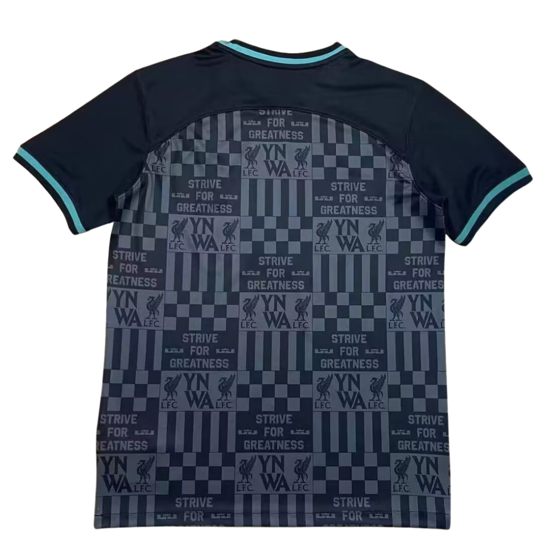 Camisa Liverpool LeBron James 23/24 - Versão Retrô