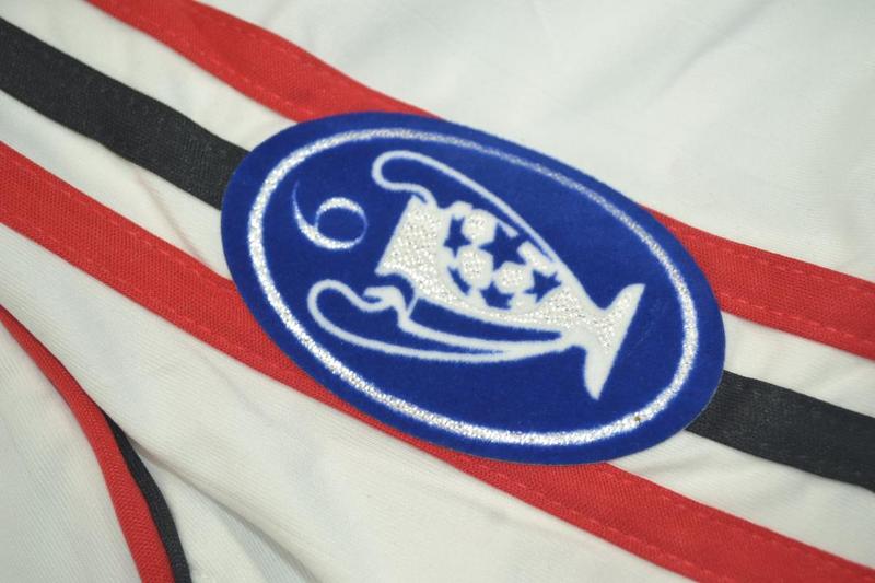 Camisa Retrô Milan Away UCL Finale Versão 2007 "Pirlo" N°.21