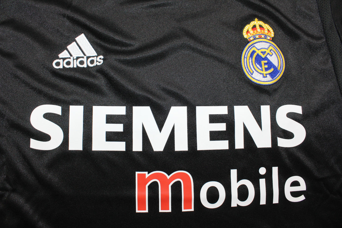 Camisa Real Madrid Manga Longa Away 04/05 - Versão Retrô