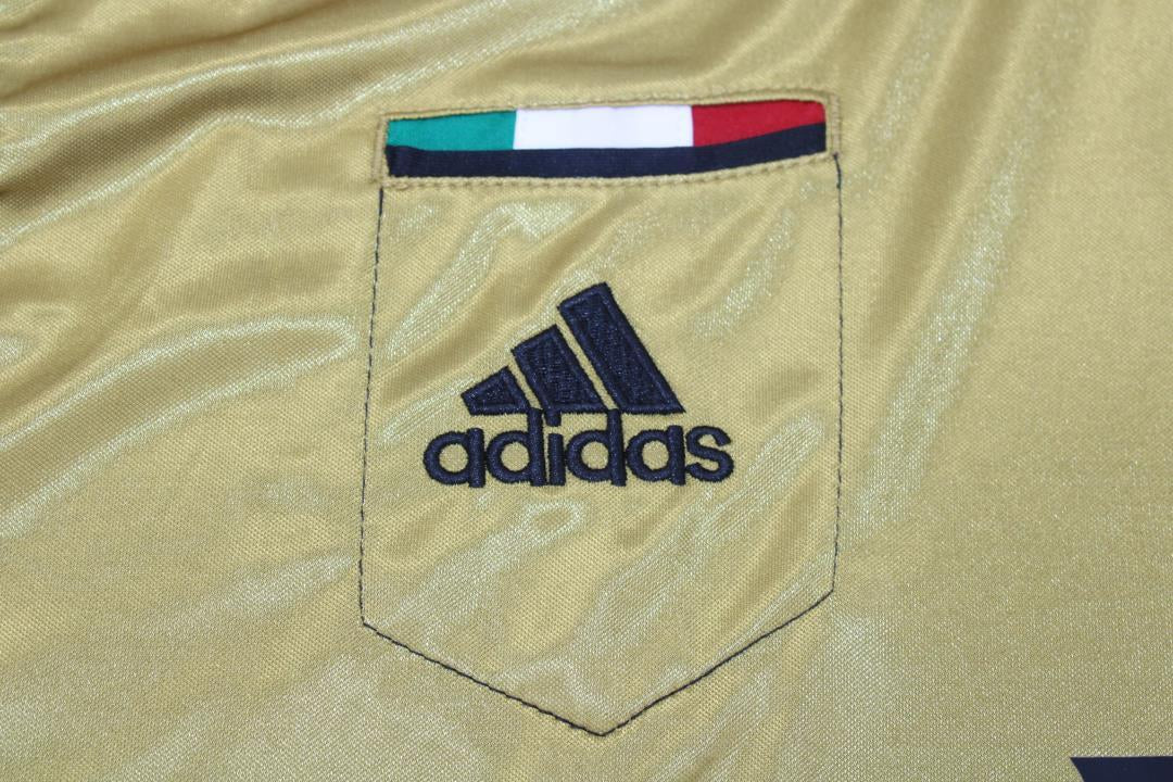Camisa Retrô Milan Third 13/14 "Kaká" N°.22