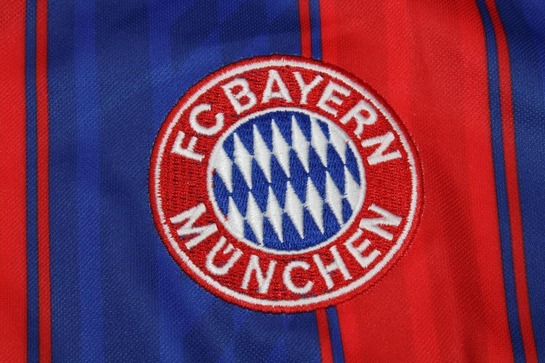Camisa Bayern de Munique Home 95/97 - Versão Retrô "Klinsmann" N° 18