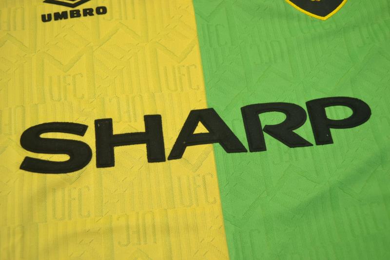 Camisa Manchester United Away 92/94 - Versão Retrô "Cantona" Nº 7