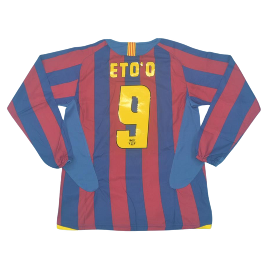 Camisa Barcelona Manga Longa 05/06 - Versão Retrô "Eto'o" Nº 9