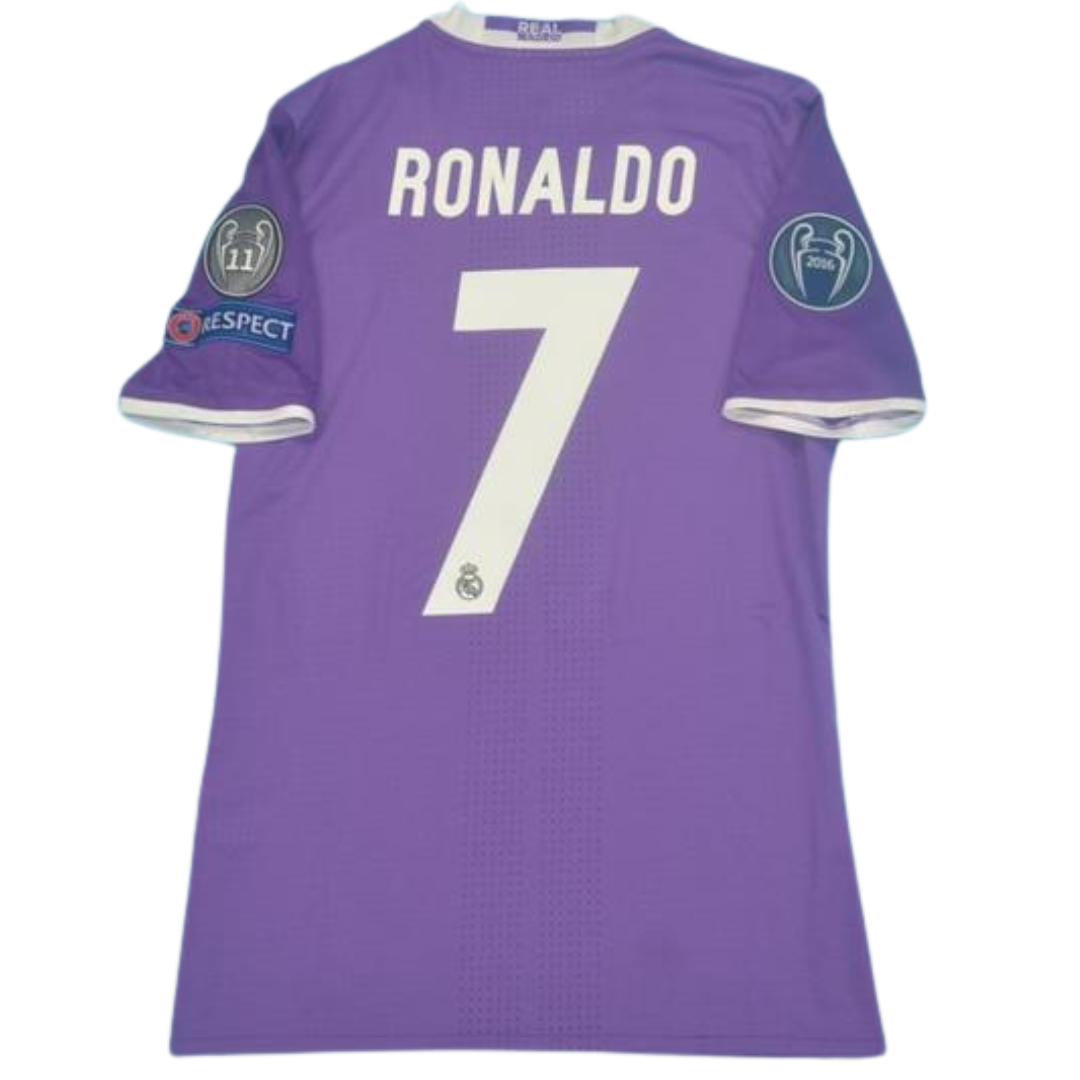Camisa Real Madrid Away 16/17 - Versão Retrô "Cristiano Ronaldo" Nº 7