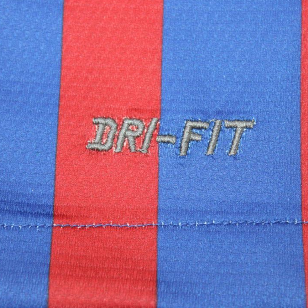Camisa Barcelona Home 11/12 - Versão Retrô "Messi" Nº 10