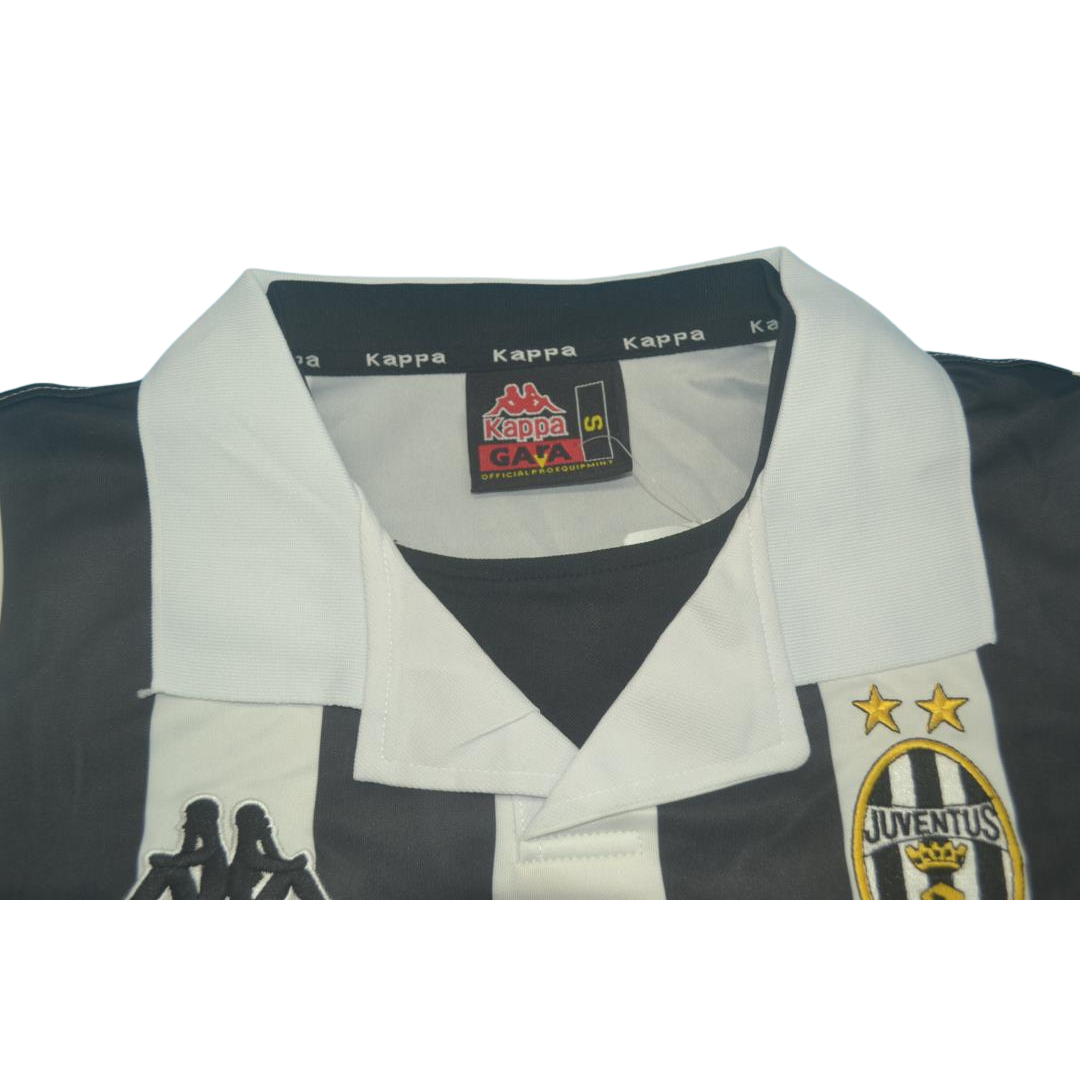 Camisa Retrô Juventus Home 99/00 "Davids" N°.26