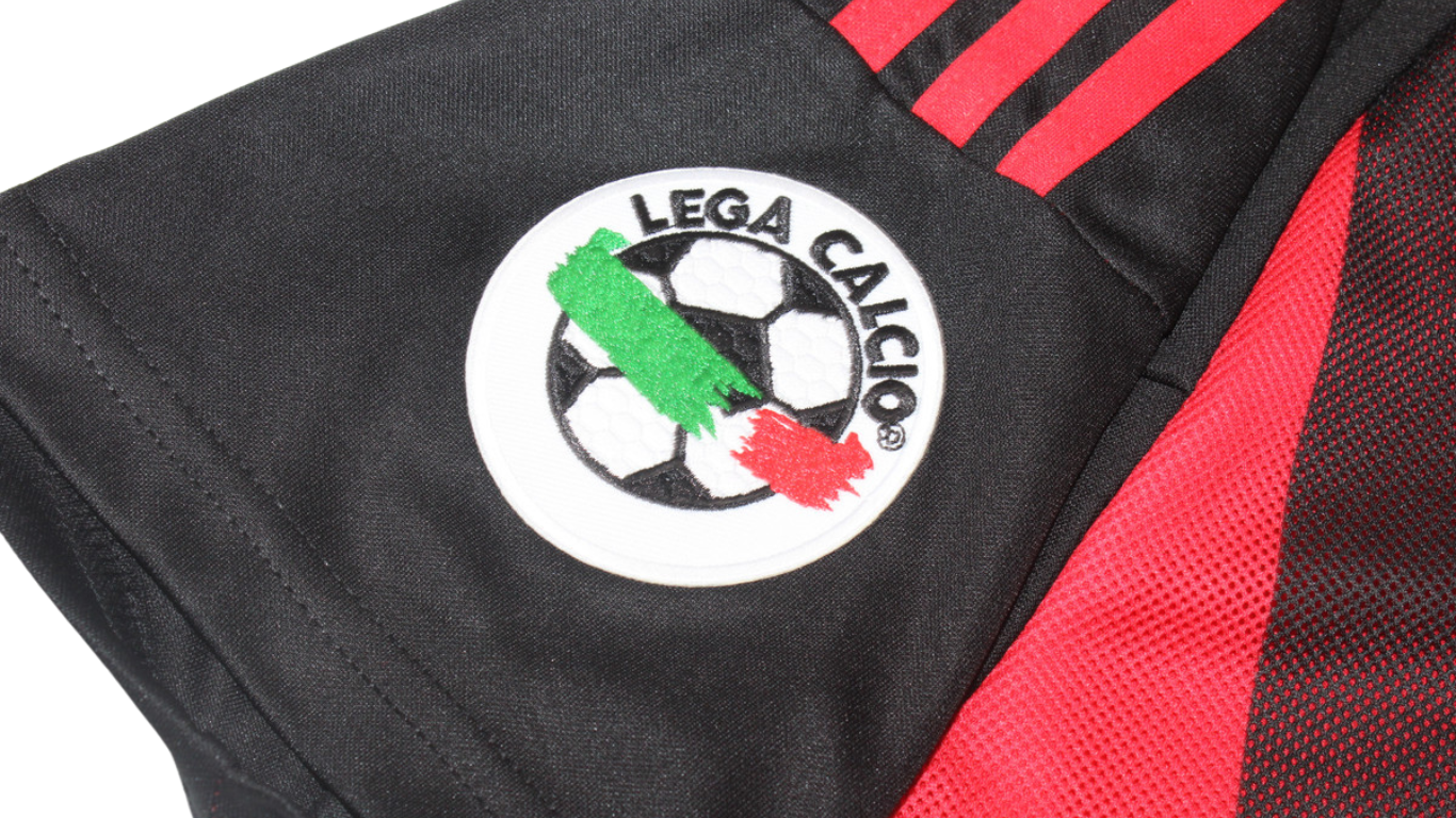 Camisa Retrô Milan Home 02/03 "Rui Costa" N°.10
