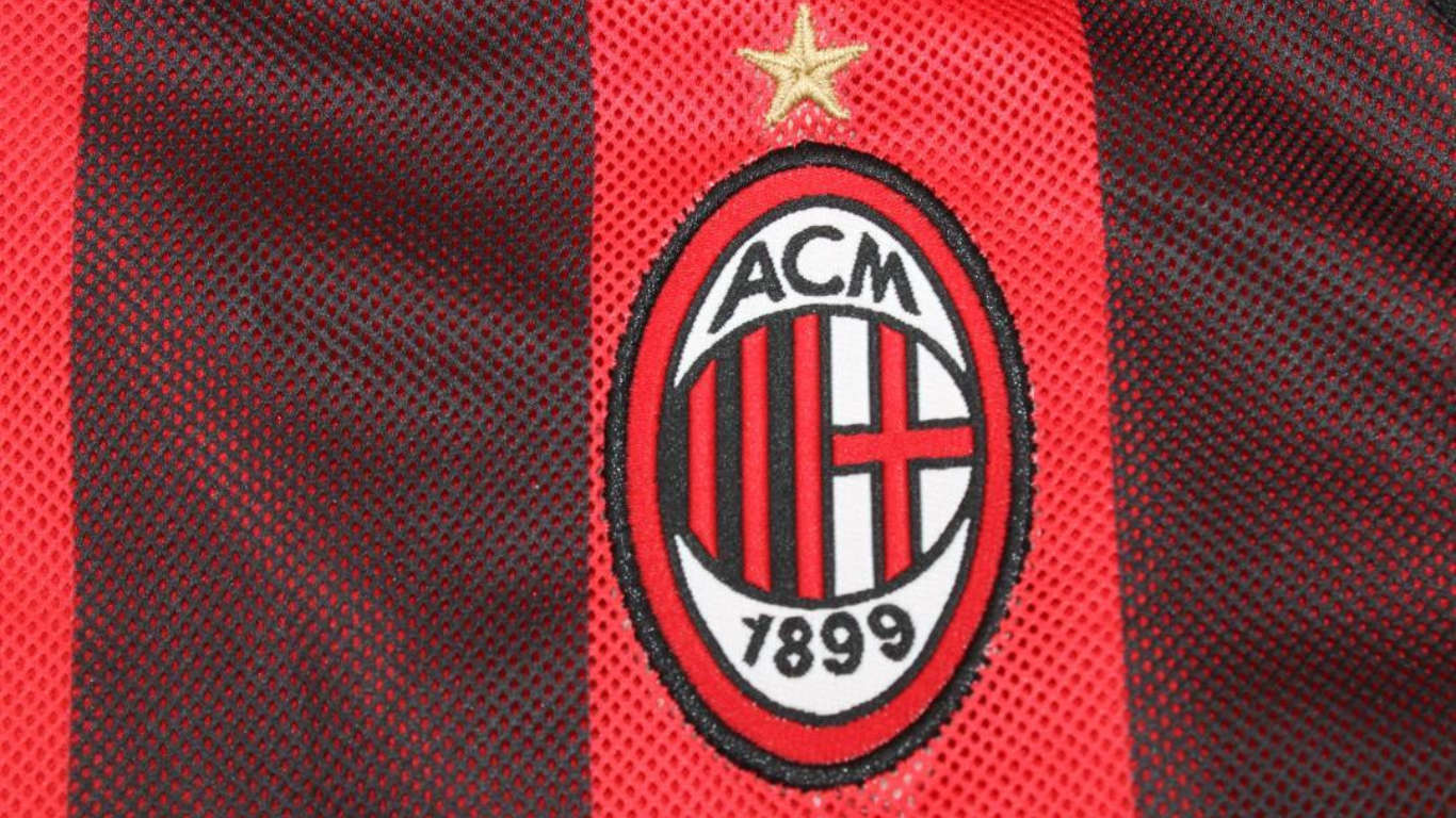 Camisa Retrô Milan Home UCL Versão 02/03 "Maldini" N°.3