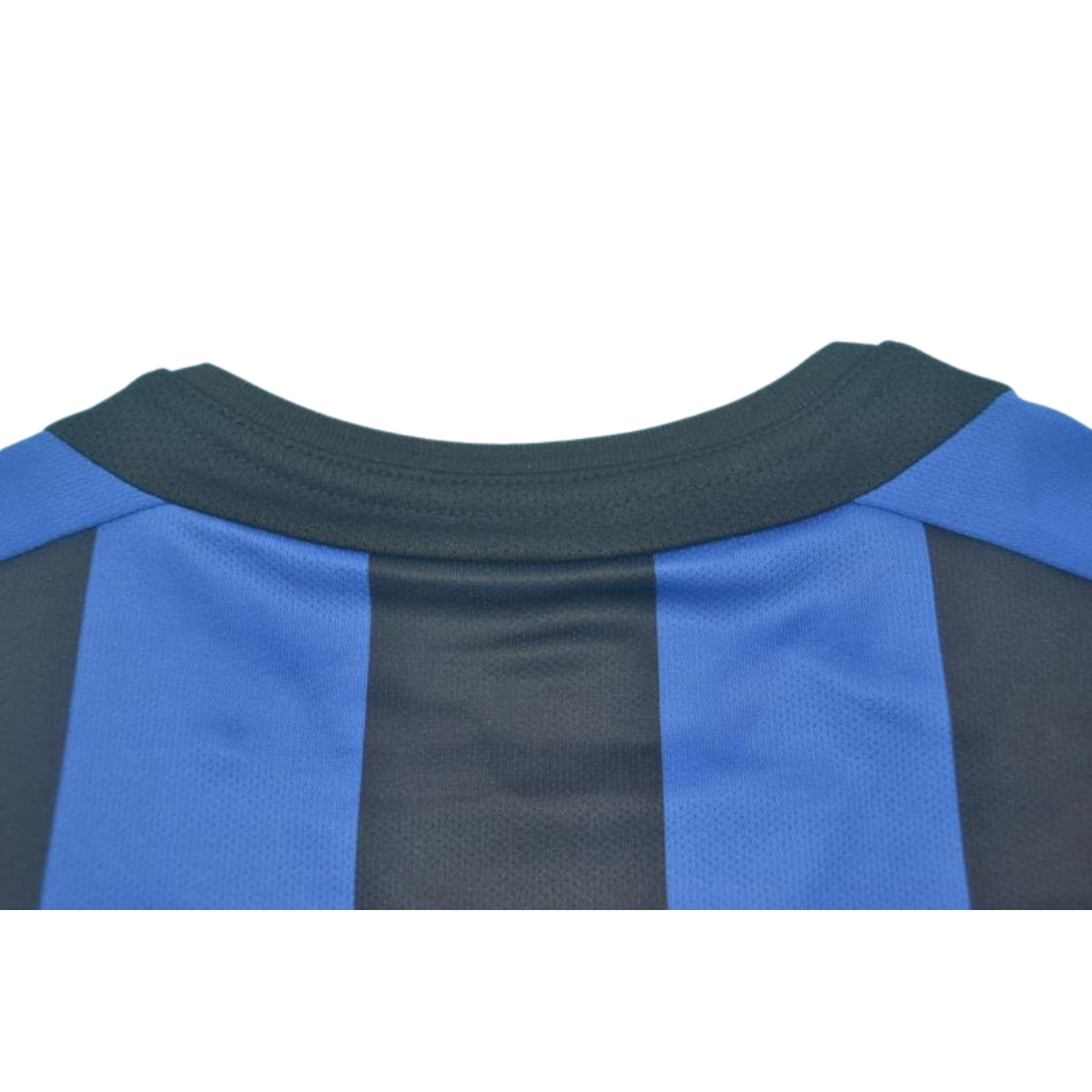 Camisa Retrô Inter de Milão Home 02/03 "Vieri" N°.32