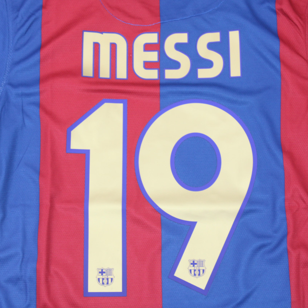 Camisa Barcelona Home 06/07 - Versão Retrô "Messi" Nº 19