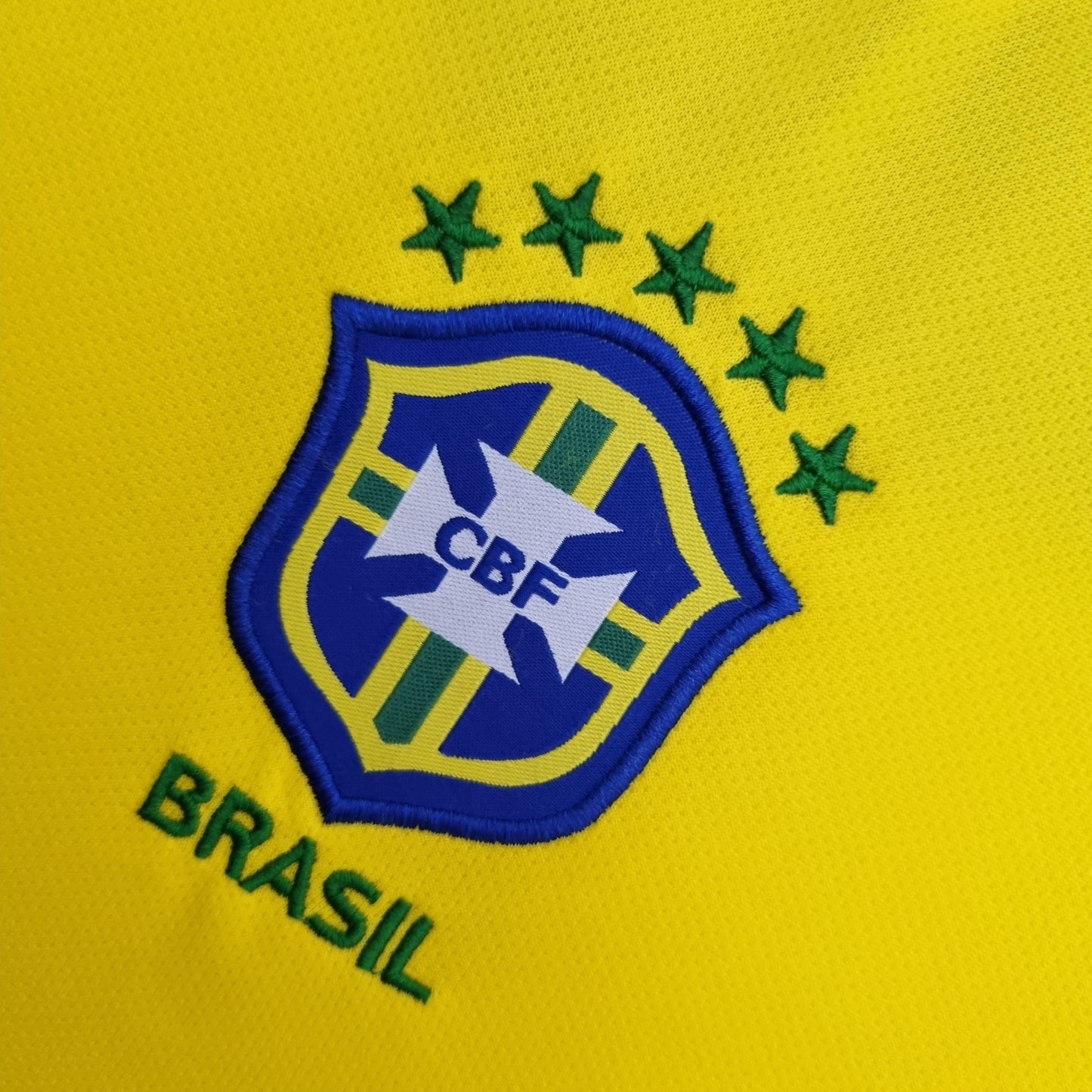 Camisa Retrô Brasil Home Confederations Versão 04/06 "Adriano" N°.9