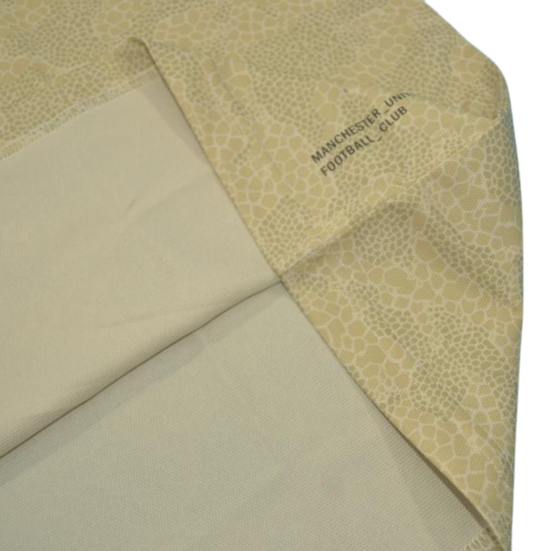 Camisa Manchester United Third Away 19/20 - Versão Retrô