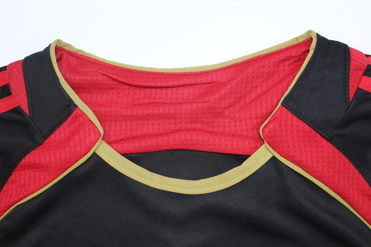Camisa Milan Manga Longa 06/07 - Versão Retrô "Ronaldo" Nº 99