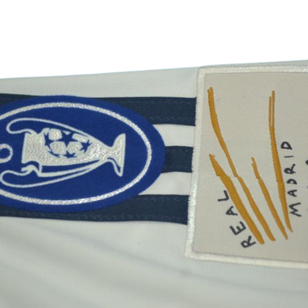 Camisa Real Madrid UCL Final Home 2002 - Versão Retrô "Guti" Nº 14