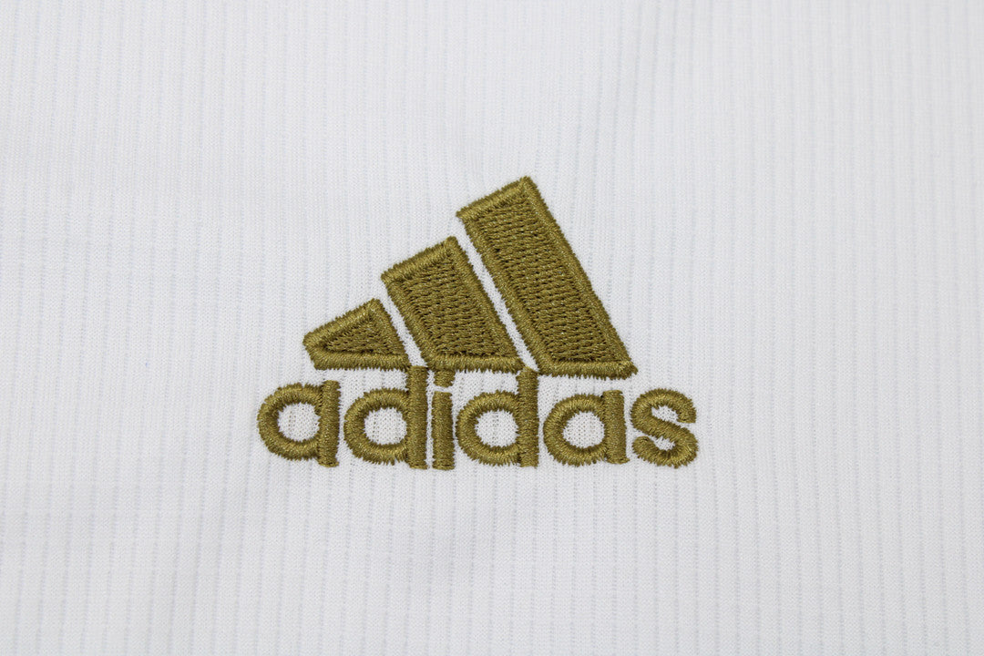 Camisa Real Madrid Manga Longa 19/20 - Versão Retrô "Kroos" Nº 8