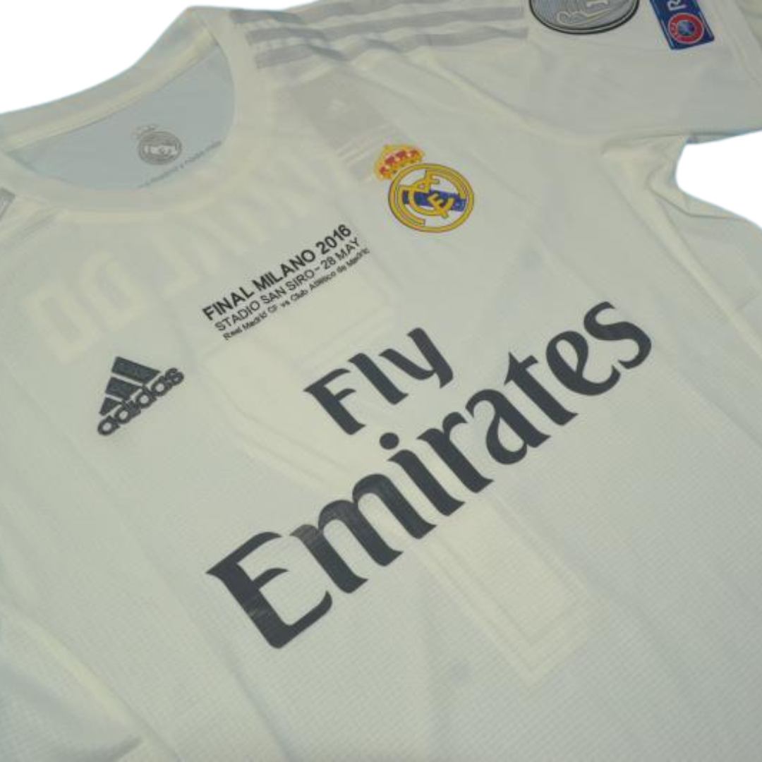 Camisa Real Madrid Home 15/16 - Versão Retrô