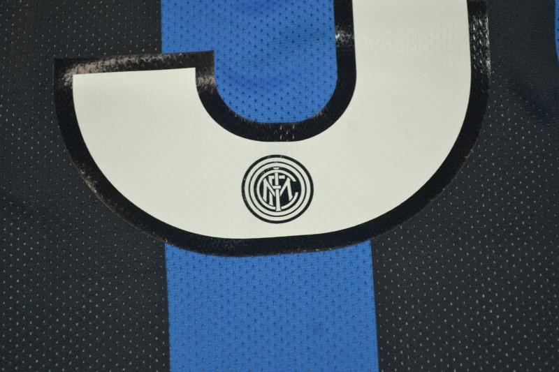 Camisa Retrô Inter de Milão Home UCL Finale Versão 2010 "Stankovic" N°.5