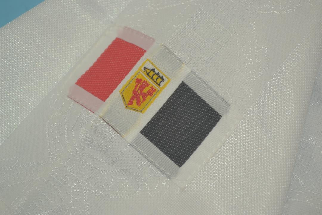 Camisa Manchester United Away 97/99 - Versão Retrô "Giggs" Nº 11