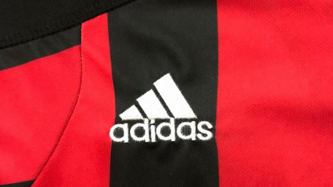 Camisa Retrô Milan Home UCL Versão 00/02 "Shevchenko" N°.7