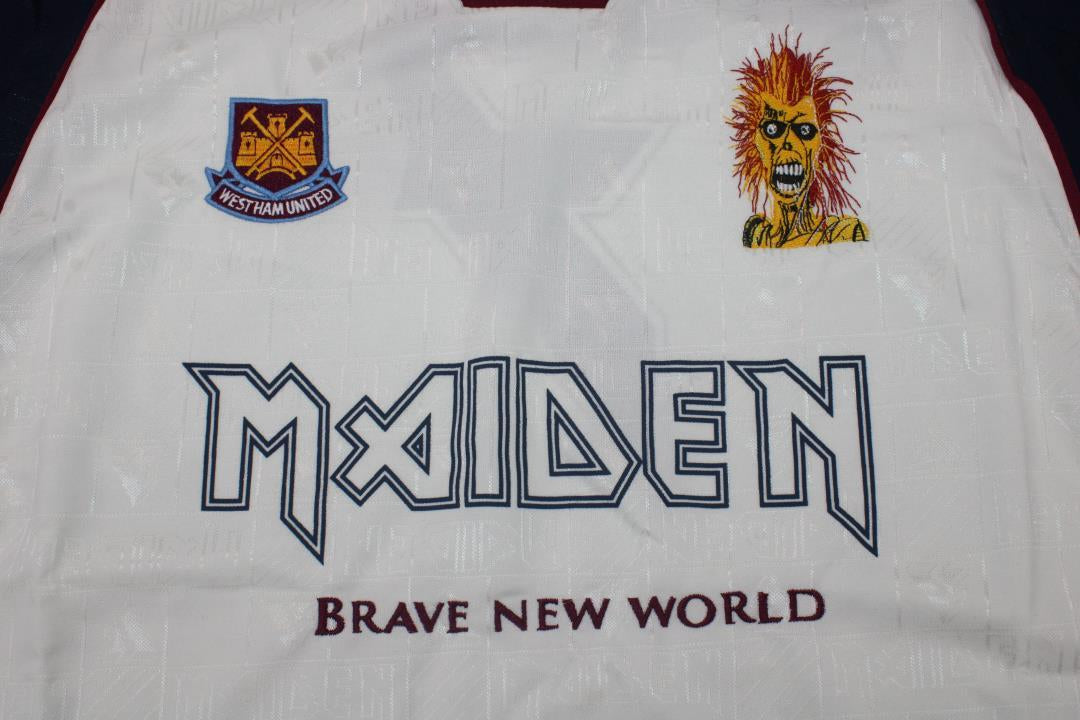 Camisa Iron Maiden 1999 - Versão Retrô Nº 7