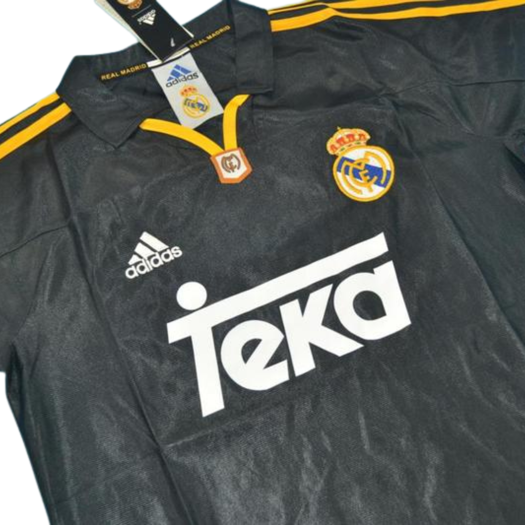 Camisa Real Madrid Away 99/00 - Versão Retrô "R.Carlos" Nº 3