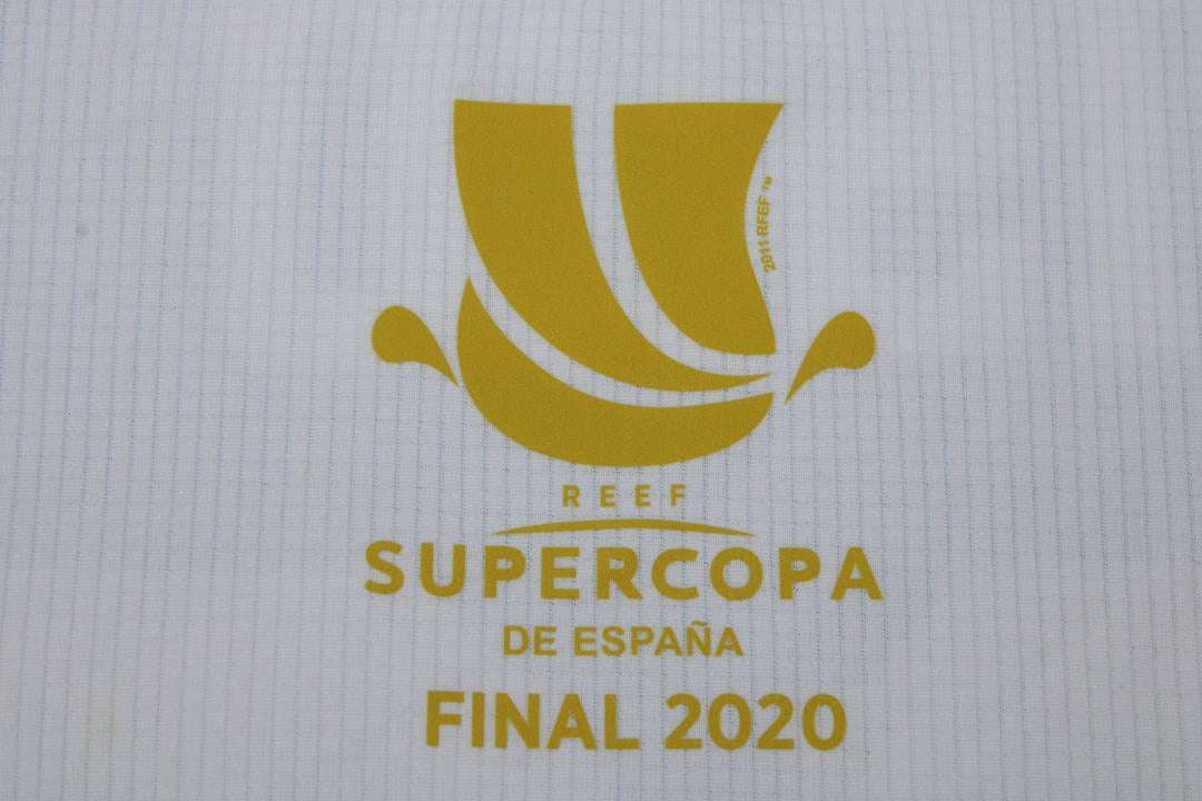 Camisa Real Madrid Home 19/20 - Versão Retrô "Sergio Ramos" Nº 4
