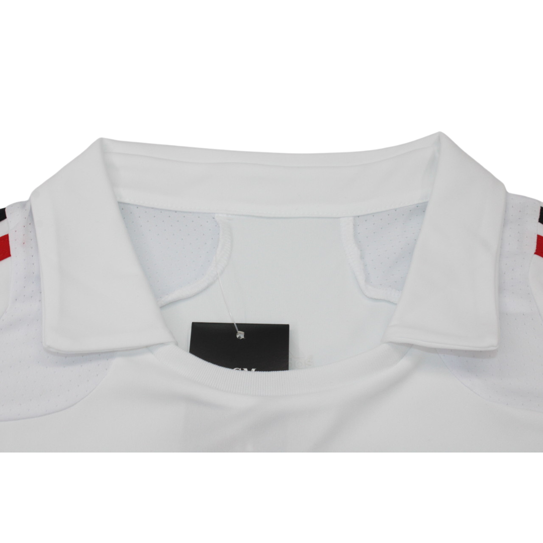 Camisa Retrô Milan Away UCL Versão 09/10 "Ronaldinho" N°.80