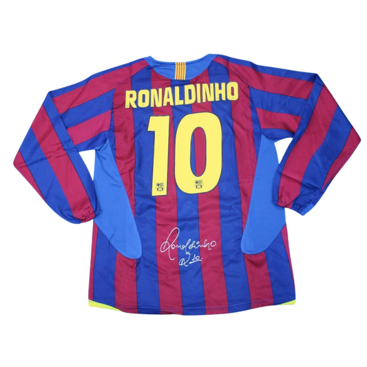 Camisa Barcelona Manga Longa 05/06 - Versão Retrô "Ronaldinho" Nº 10