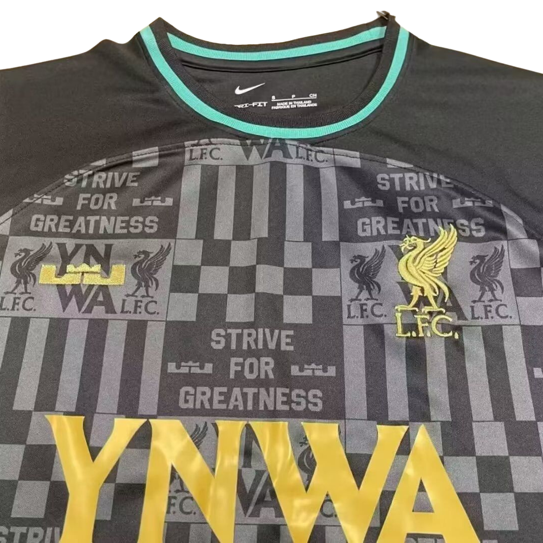 Camisa Liverpool LeBron James 23/24 - Versão Retrô