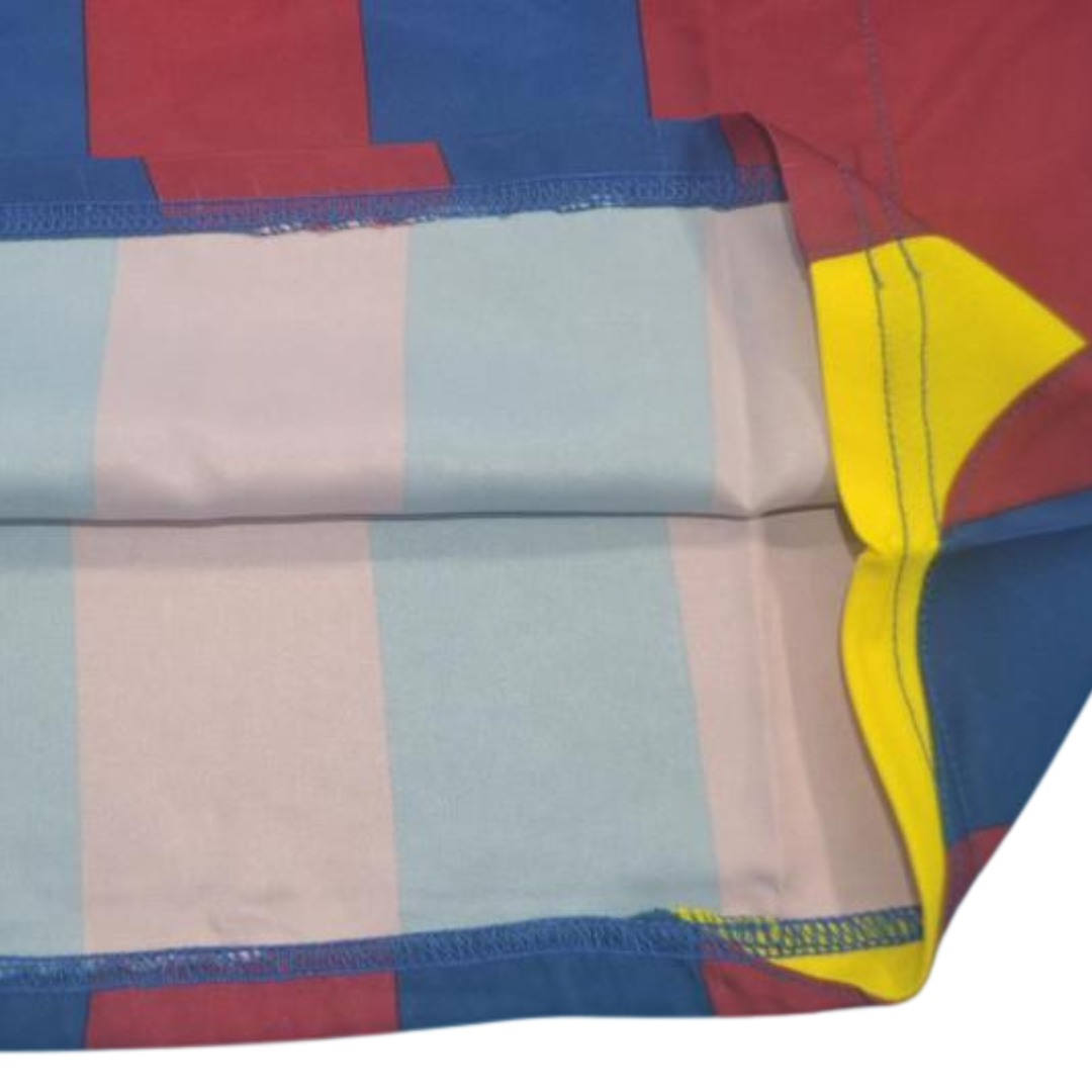 Camisa Barcelona Home 05/06 - Versão Retrô "Ronaldinho" Nº 10