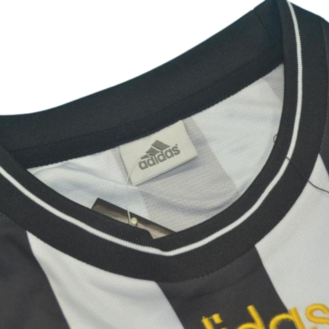 Camisa Newcastle United Home 97/99 - Versão Retrô "Asprilla" Nº 11