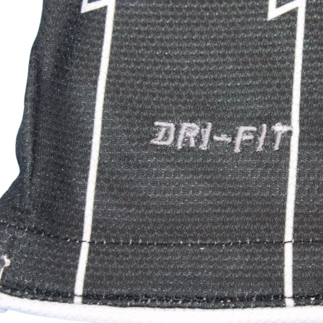 Camisa Corinthians Away 11/12 - Versão Retrô "Foca" Nº 8