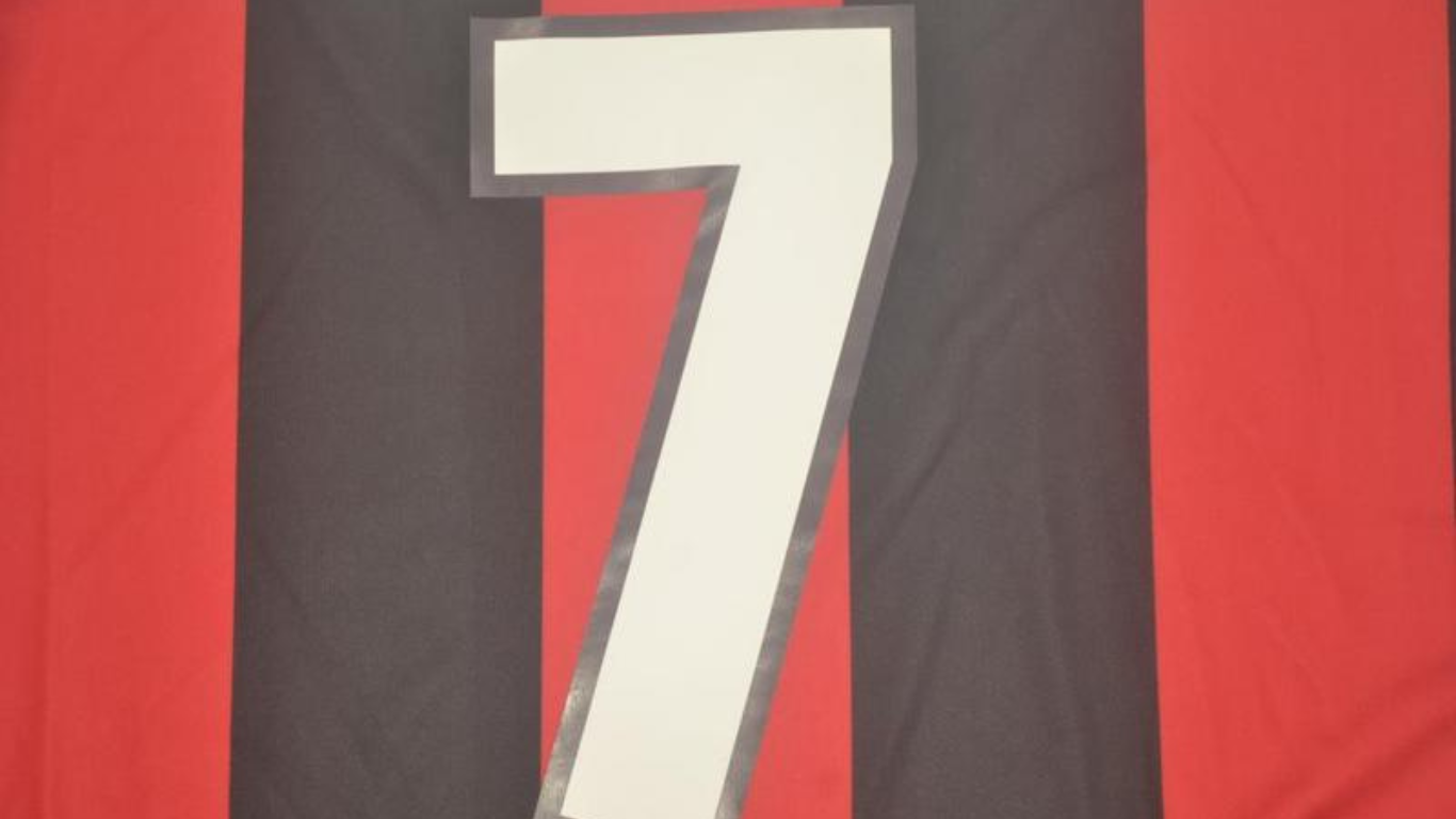 Camisa Retrô Milan Home UCL Versão 00/02 "Shevchenko" N°.7