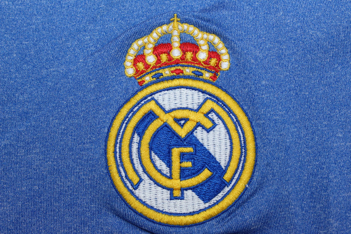 Camisa Real Madrid Away 13/14 - Versão Retrô "Casemiro" Nº 16