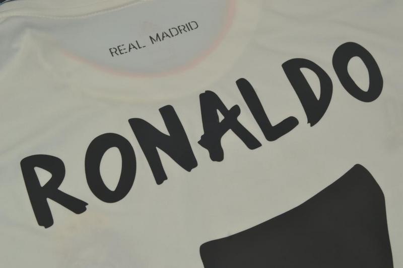 Camisa Real Madrid Manga Longa 13/14 - Versão Retrô "Cristiano Ronaldo" Nº 7