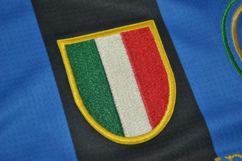 Camisa Retrô Inter de Milão Home UCL Finale Versão 2010