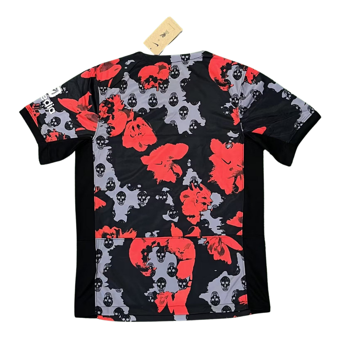 Camisa Liverpool Versão Halloween 23/24 - Versão Retrô