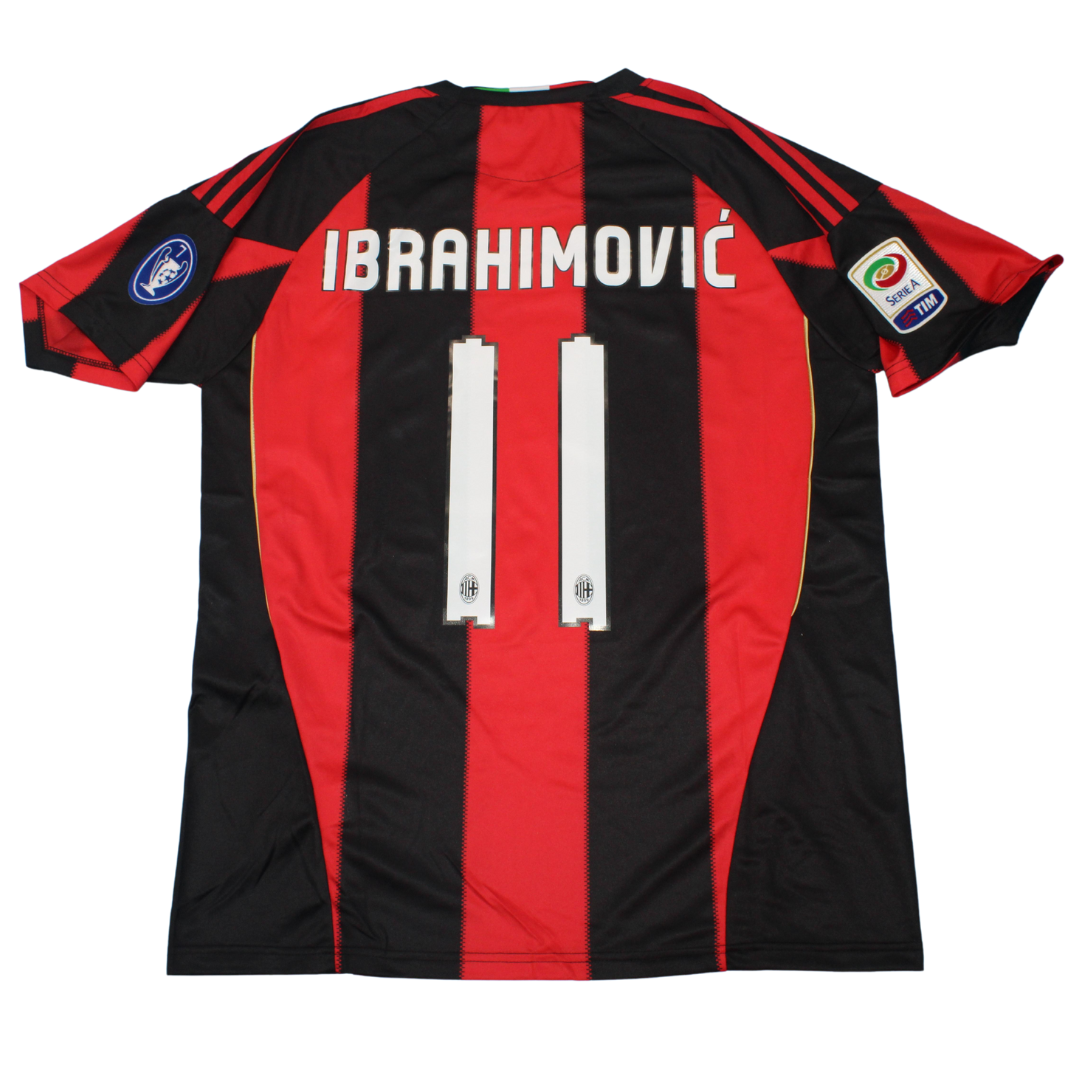 Camisa Retrô Milan Home 10/11 "Ibrahimović" N°.11