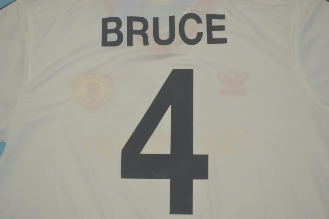 Camisa Manchester United Away 86/88 - Versão Retrô "Bruce" Nº 4