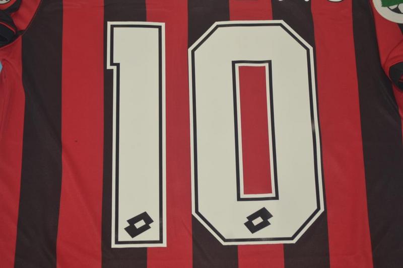 Camisa Retrô Milan Home 96/97 "Savicevic" N°.10